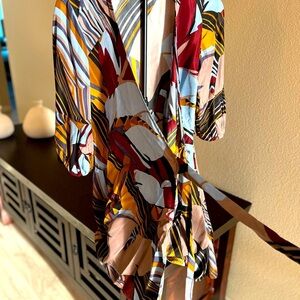 Laundry By Shelli Segal Silk Dress with Abstract Patterns